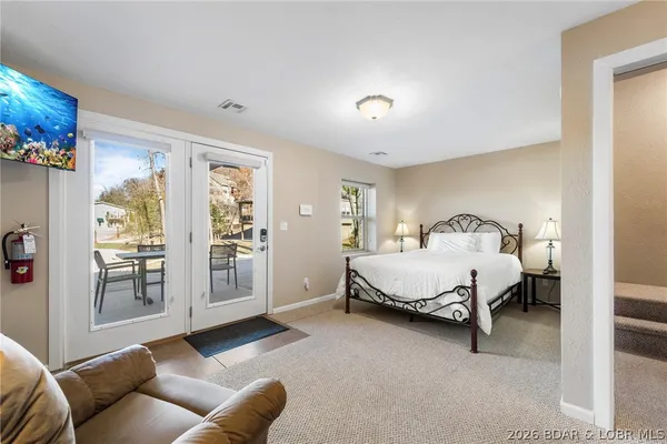 $425,000 | 206 Yacht Club Landing Drive, Lake Ozark, MO 65049