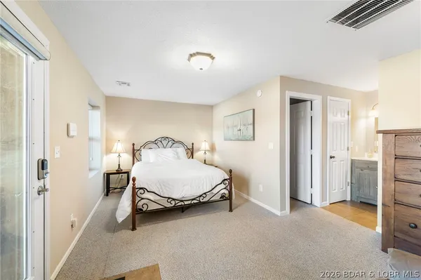 $425,000 | 206 Yacht Club Landing Drive, Lake Ozark, MO 65049