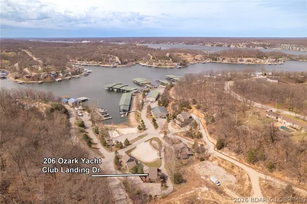 $425,000 | 206 Yacht Club Landing Drive, Lake Ozark, MO 65049