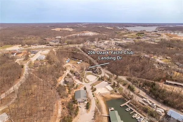 $425,000 | 206 Yacht Club Landing Drive, Lake Ozark, MO 65049