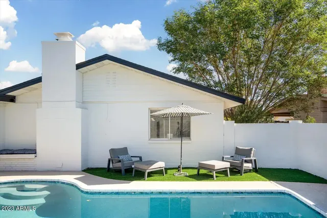 $4,200 | 3210 South Kachina Drive, Tempe, AZ 85282