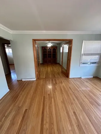 $3,400 | 312 North Reuter Drive, Arlington Heights, IL 60005