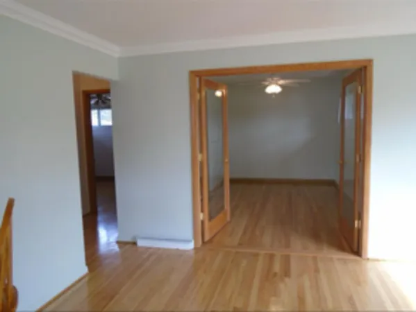 $3,400 | 312 North Reuter Drive, Arlington Heights, IL 60005