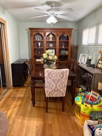 $3,400 | 312 North Reuter Drive, Arlington Heights, IL 60005