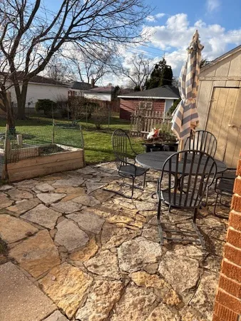 $3,400 | 312 North Reuter Drive, Arlington Heights, IL 60005