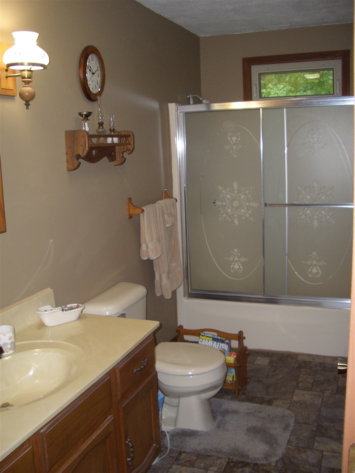 1900 North Stuart Road Monticello, IN 47960 - Photo 20 of 25 Gallery Image 20