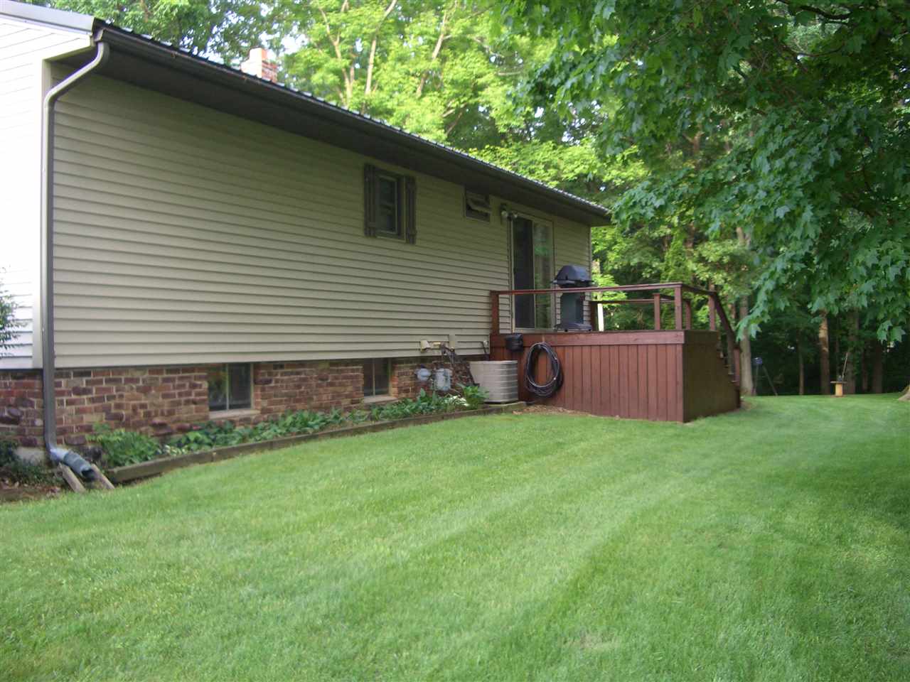 1900 North Stuart Road Monticello, IN 47960 - Photo 9 of 25 Gallery Image 9