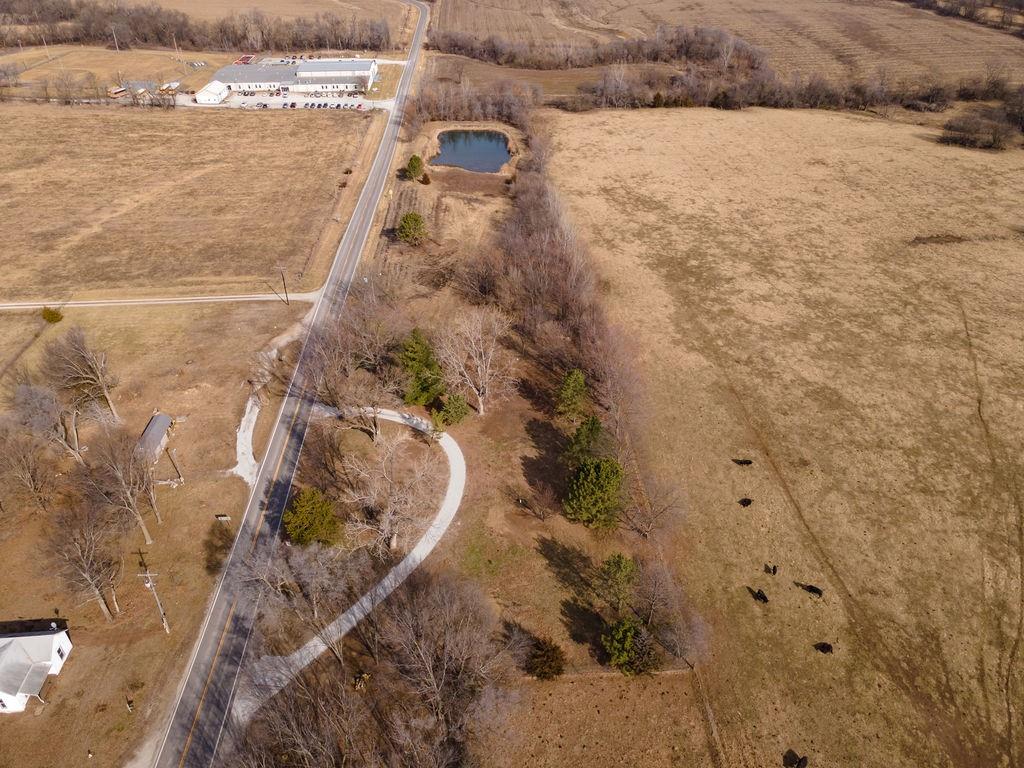 10464 Highway 18 Butler, MO 64730 - Photo 11 of 17