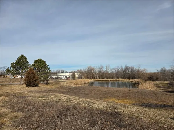 $90,000 | 10464 Highway 18, Butler, MO 64730