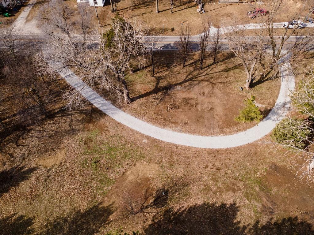 10464 Highway 18 Butler, MO 64730 - Photo 10 of 17