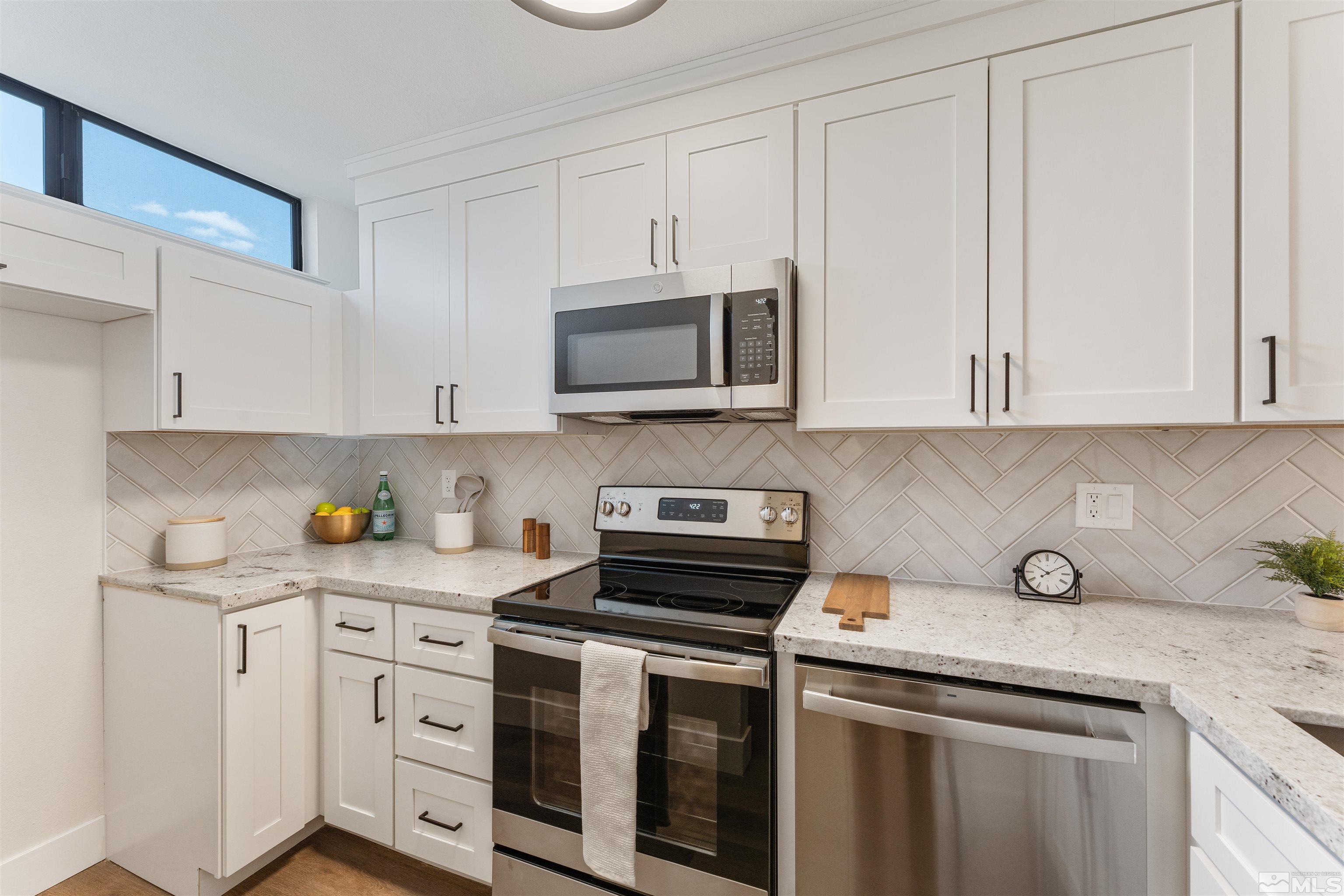 863 Nutmeg Place, Unit 18 Reno, NV 89502 - Photo 1 of 32 Photo 1