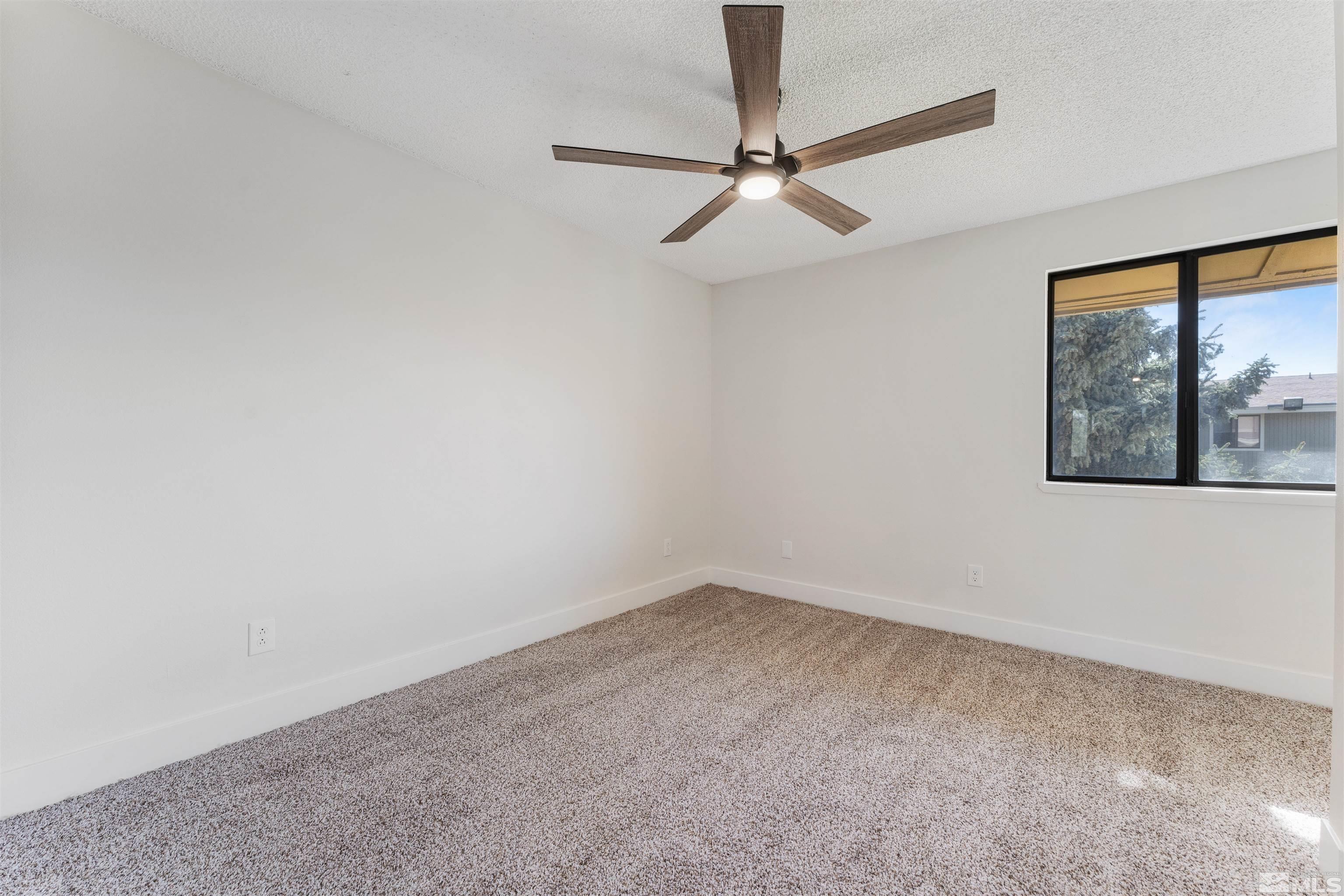 863 Nutmeg Place, Unit 18 Reno, NV 89502 - Photo 22 of 32 Photo 22