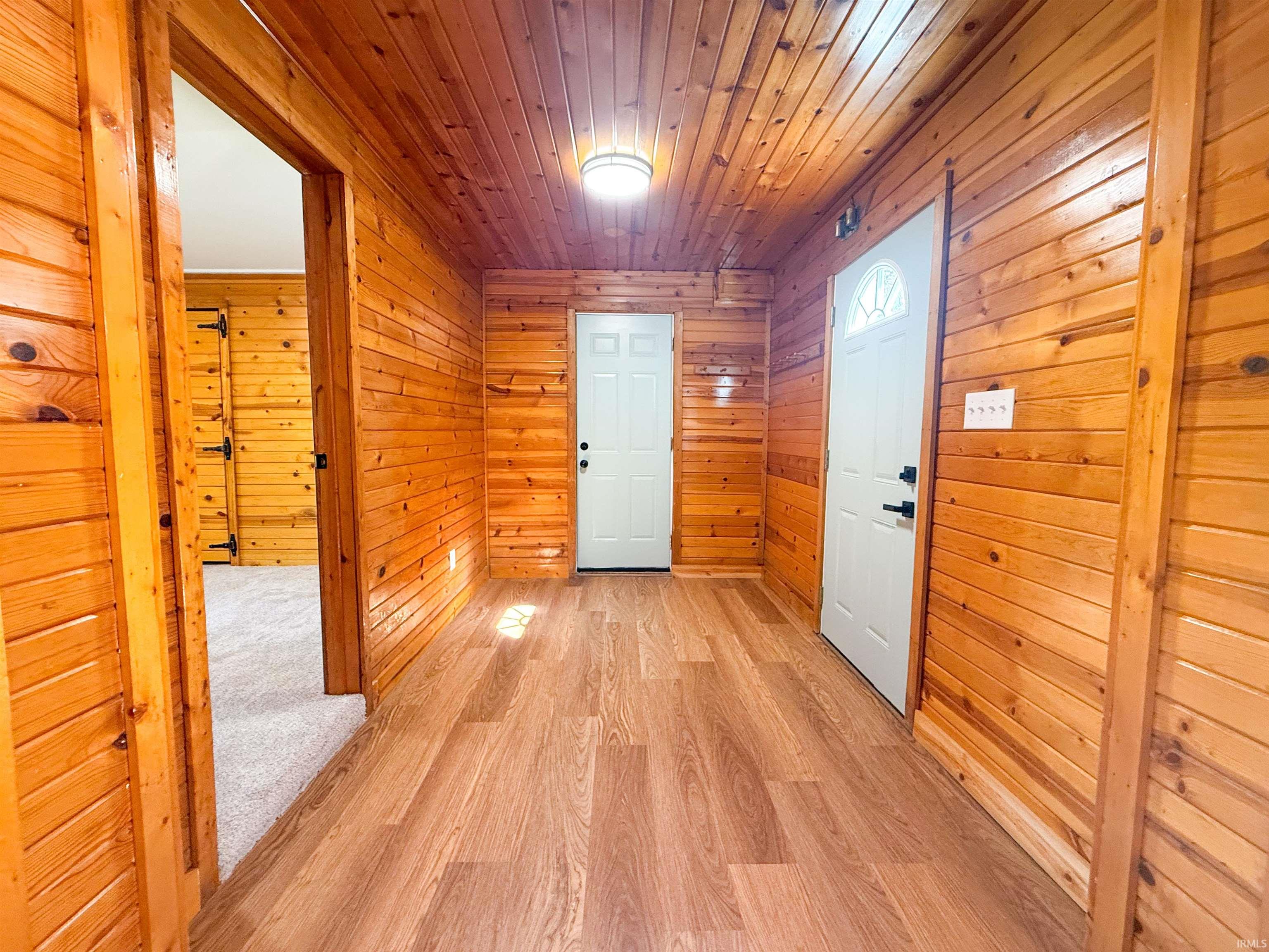 55759 Apple Road Osceola, IN 46561 - Photo 11 of 36 Gallery Image 11