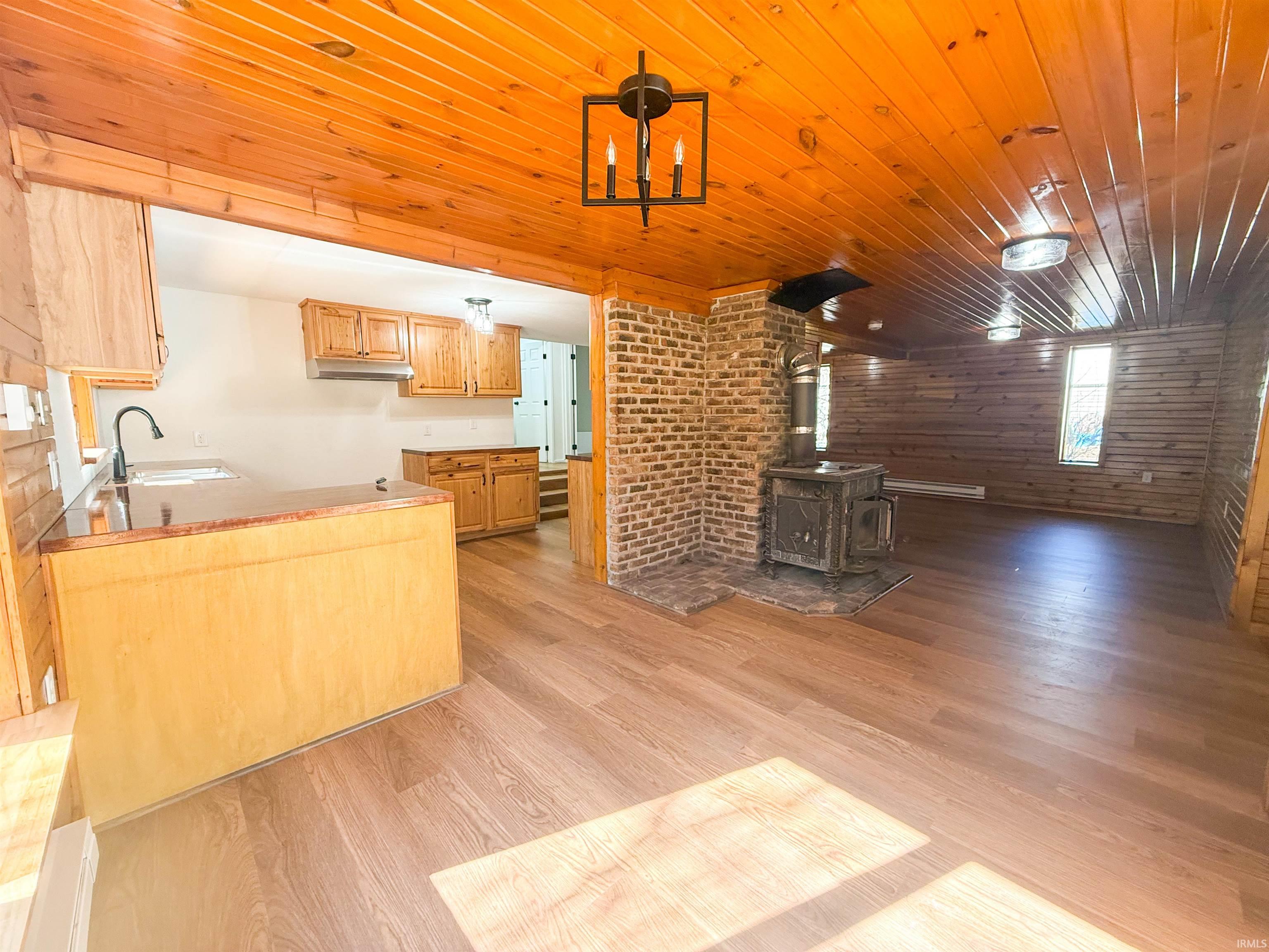 55759 Apple Road Osceola, IN 46561 - Photo 8 of 36 Gallery Image 8