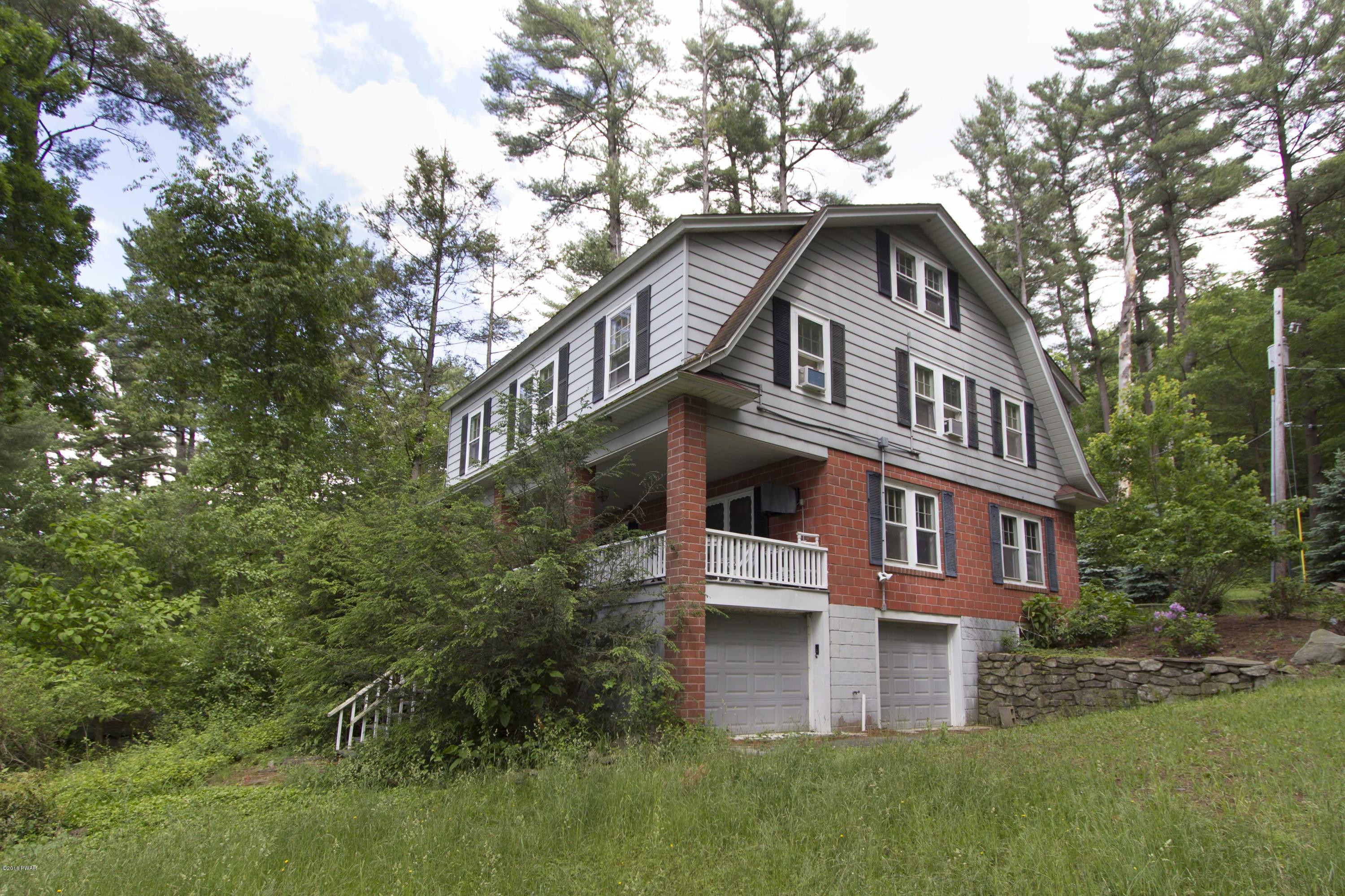 100 Harbor Landing Road Paupack, PA 18451 - Photo 3 of 27