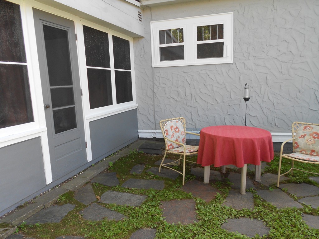 291 Trafton Road Springfield, MA 01108 - Photo 28 of 28 Gallery Image 28