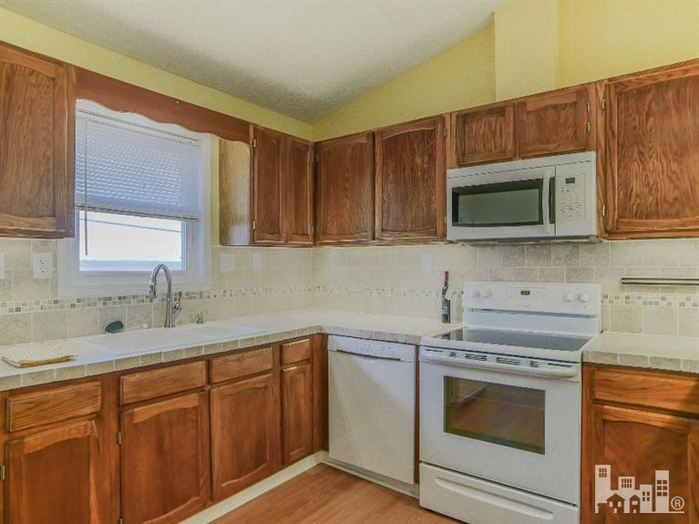 115 Topsail Road North Topsail Beach, NC 28460 - Photo 8 of 18 Additional Photo