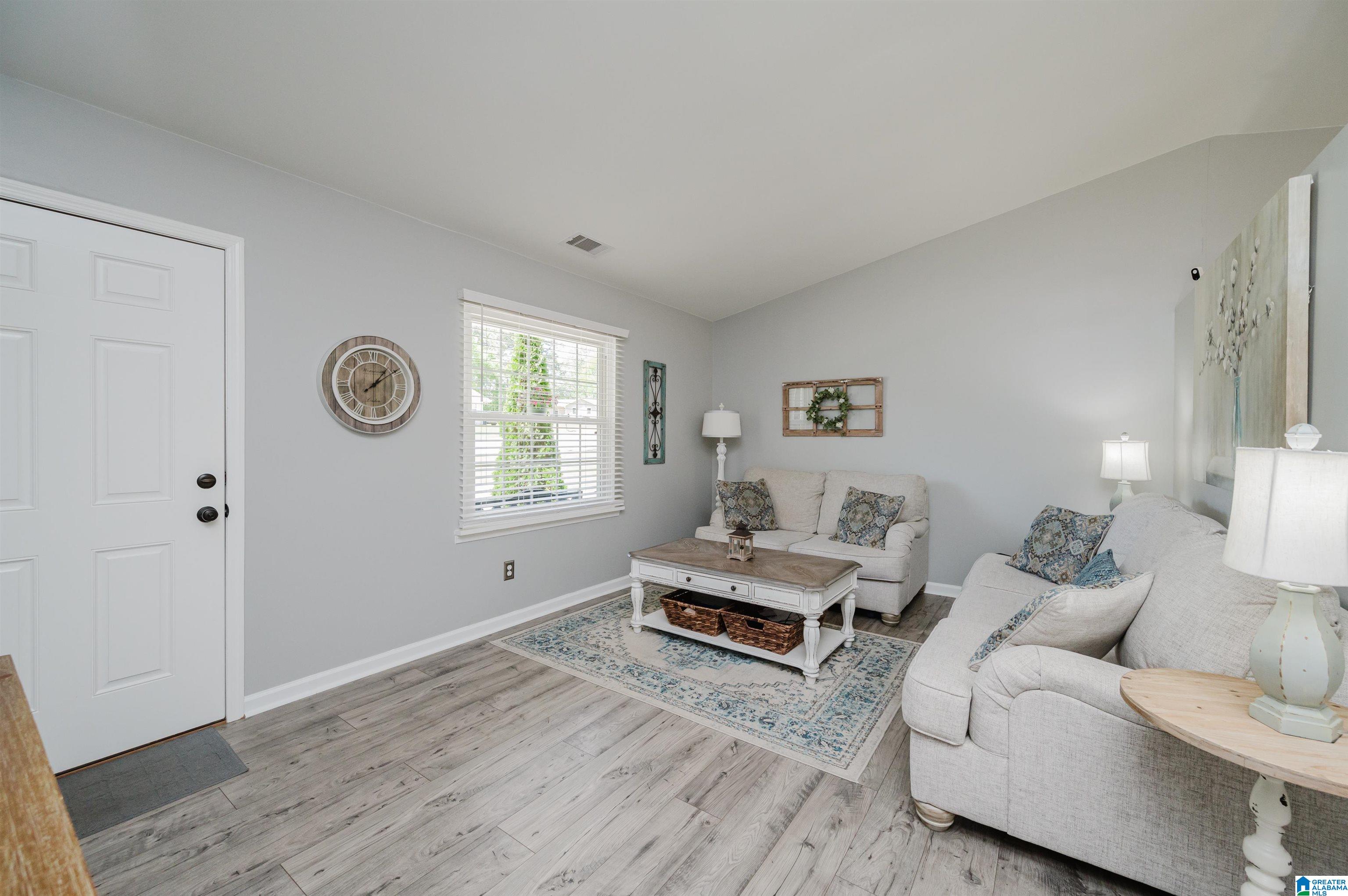 6359 Spring Hollow Road Gardendale, AL 35071 - Photo 8 of 54 Gallery Image 8
