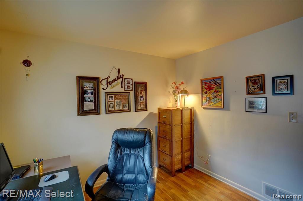 2120 Elms Road Swartz Creek, MI 48473 - Photo 31 of 49