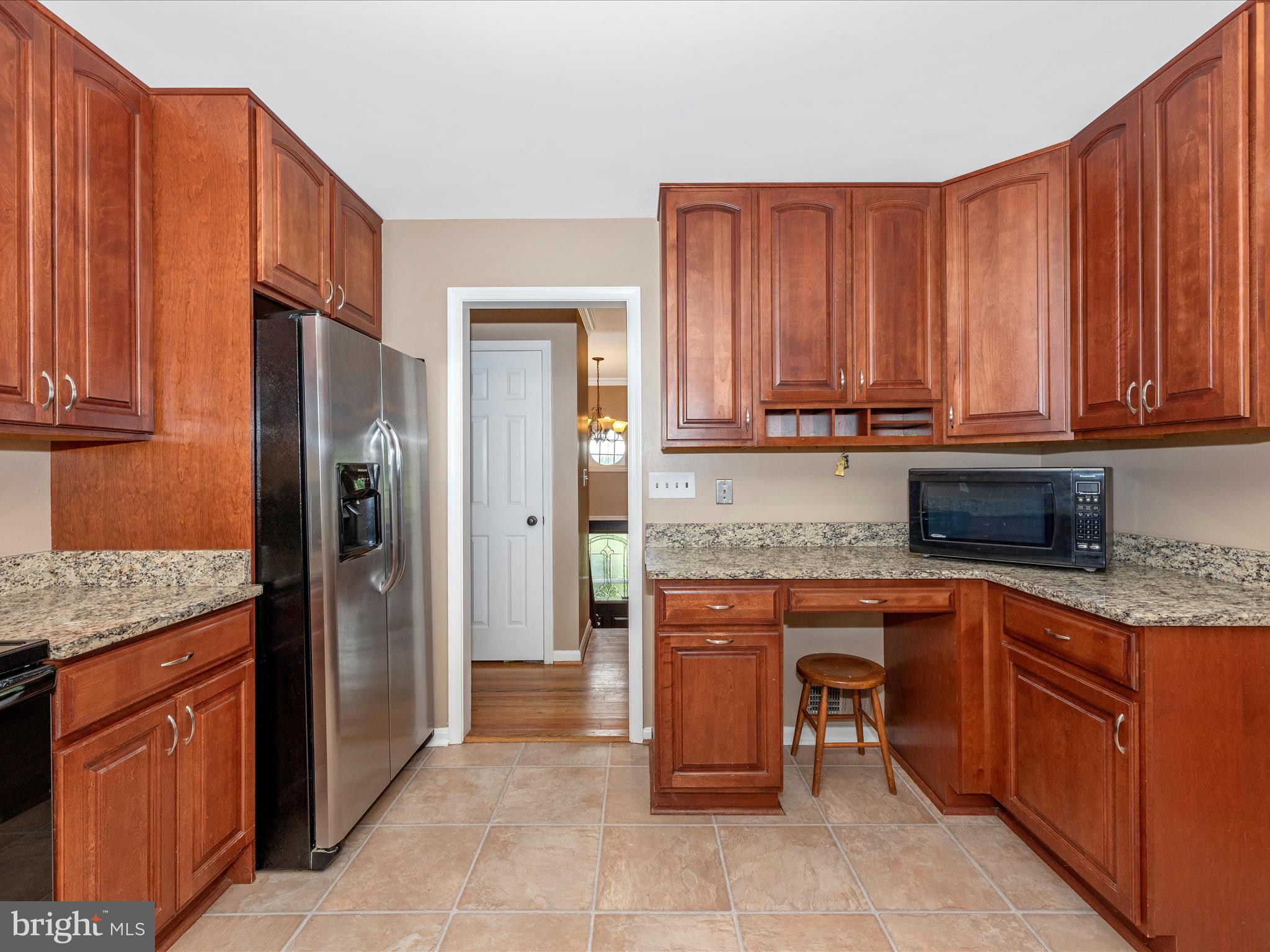 8009 Hilton Road Gaithersburg, MD 20882 - Photo 14 of 61 Kitchen