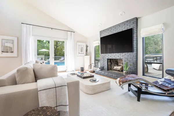 $37,000 | 12 Rivers Road, East Hampton, NY 11937
