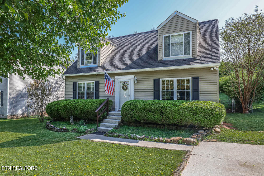 610 Busbee Road Knoxville, TN 37920 - Photo 1 of 42 3E6A1200-39