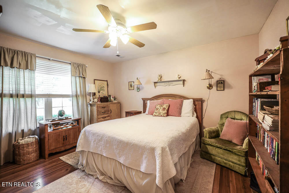 610 Busbee Road Knoxville, TN 37920 - Photo 19 of 42 3E6A1164-11