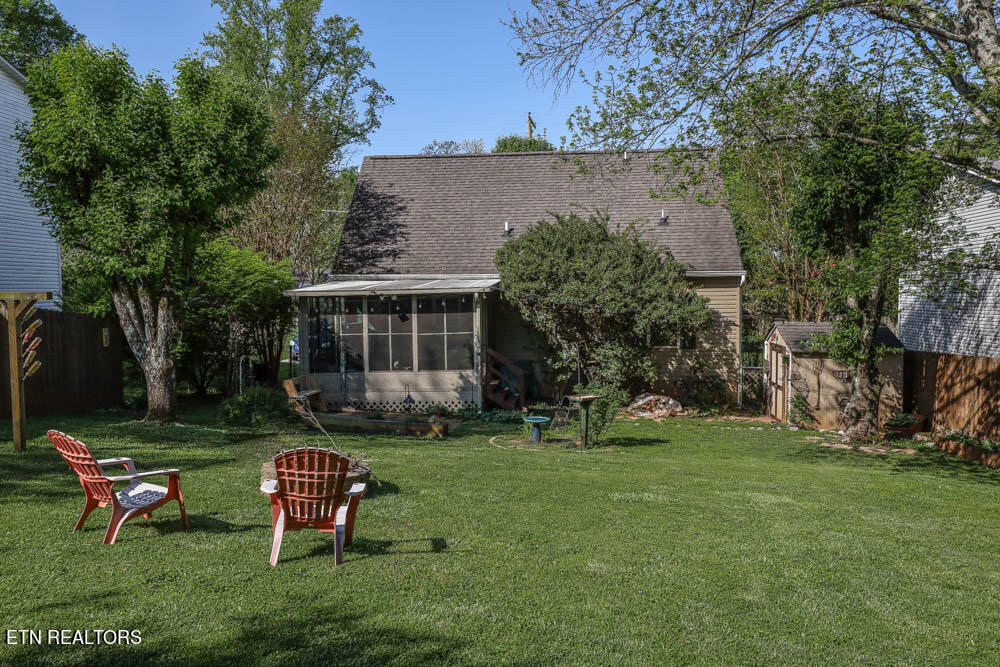 610 Busbee Road Knoxville, TN 37920 - Photo 38 of 42 3E6A1195-35