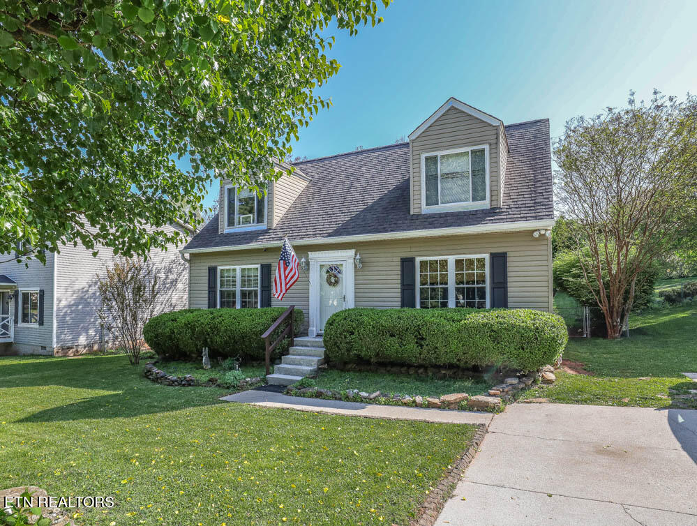 610 Busbee Road Knoxville, TN 37920 - Photo 41 of 42 3E6A1201-40