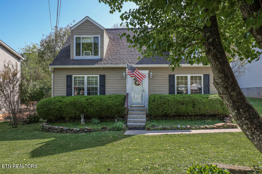 610 Busbee Road Knoxville, TN 37920 - Photo 42 of 42 3E6A1205-41