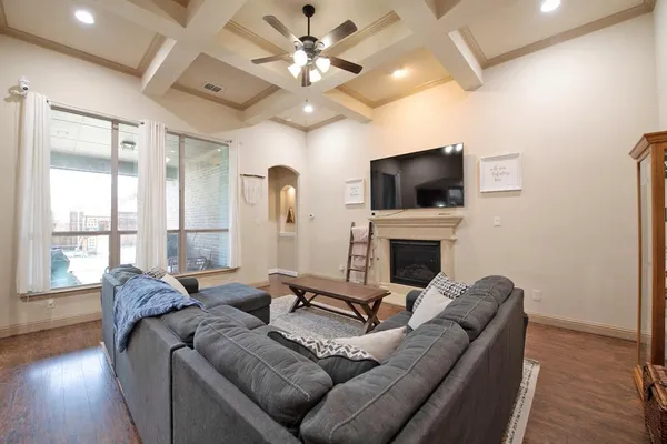 $465,700 | 1208 Grayhawk Drive, Forney, TX 75126