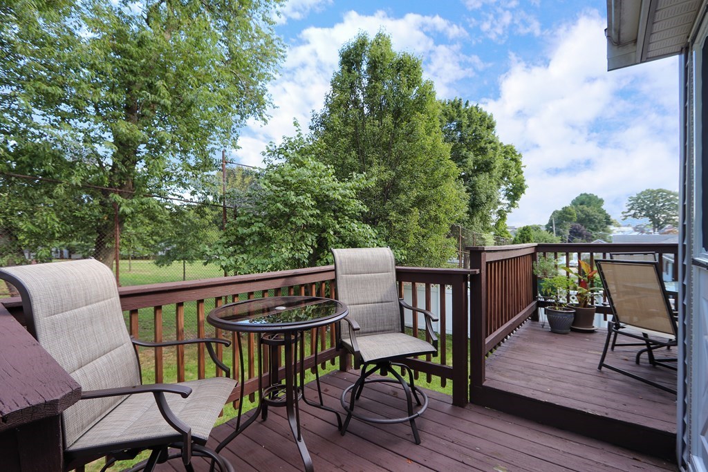 69 Jensen Road, Unit 69 Watertown, MA 02472 - Photo 15 of 26