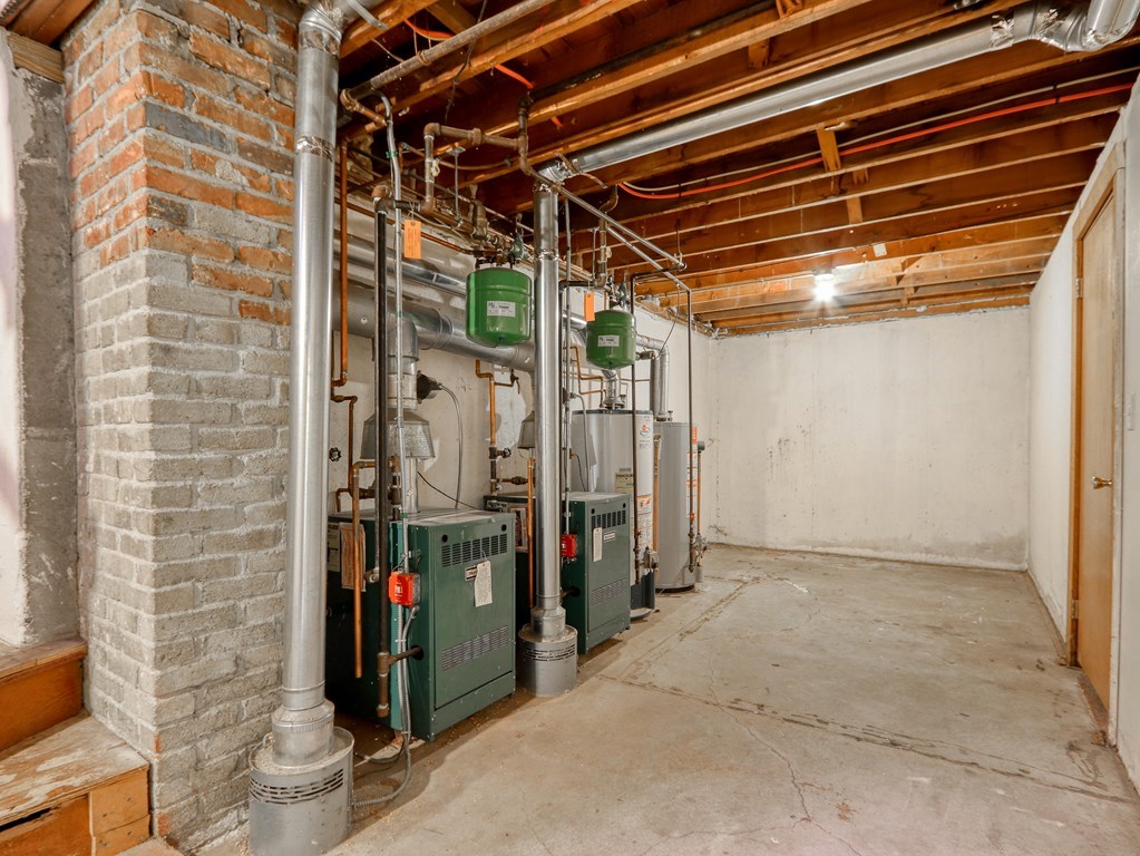 69 Jensen Road, Unit 69 Watertown, MA 02472 - Photo 22 of 26