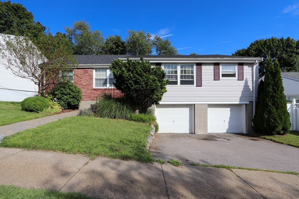 69 Jensen Road, Unit 69 Watertown, MA 02472 - Photo 4 of 26