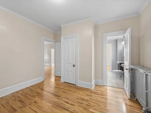 $2,475 | 52 Underwood Street, Unit SUITE B, Fall River, MA 02720