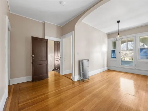 $2,475 | 52 Underwood Street, Unit SUITE B, Fall River, MA 02720