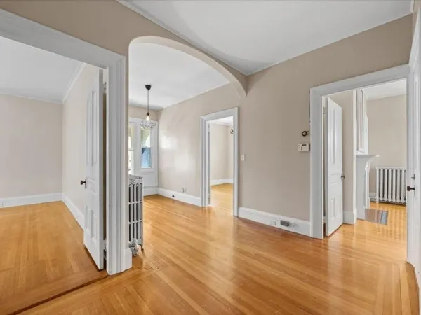 $2,475 | 52 Underwood Street, Unit SUITE B, Fall River, MA 02720