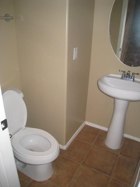 2626 South Key Biscayne Drive Gilbert, AZ 85295 - Photo 9 of 12 Powder Room