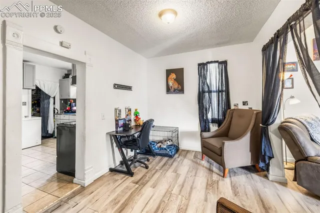 $220,000 | 609 West 8th Street, Unit 611, Pueblo, CO 81003