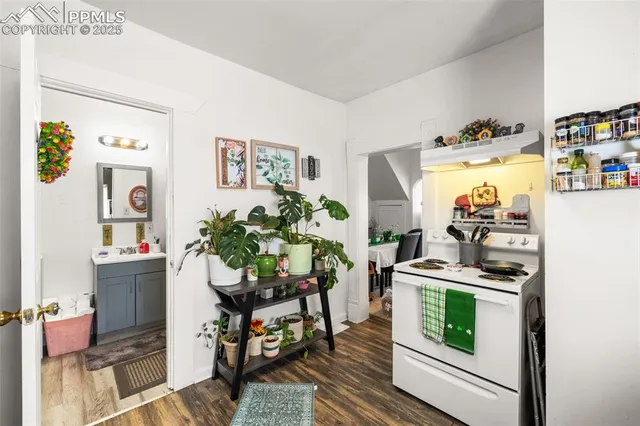 $220,000 | 609 West 8th Street, Unit 611, Pueblo, CO 81003