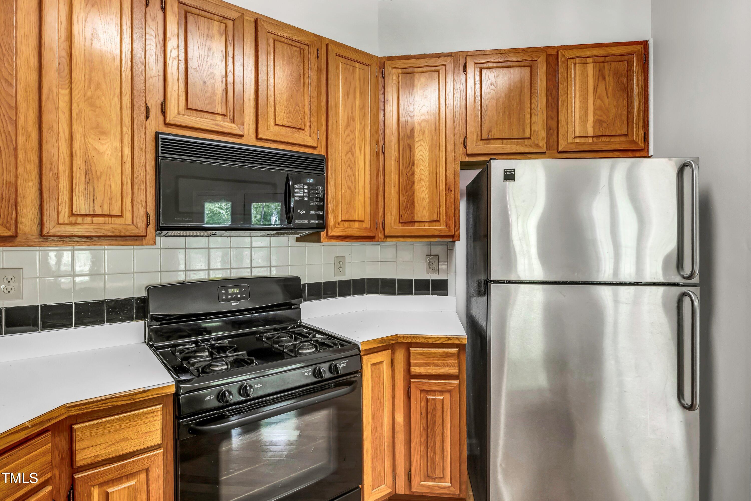 816 Kings Cross Way Raleigh, NC 27615 - Photo 12 of 41 26-IMG_0943