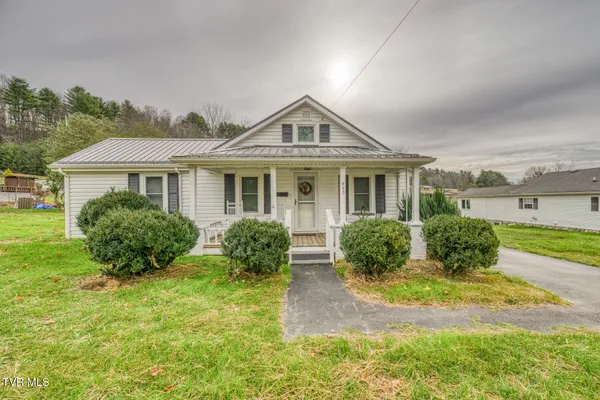 $224,000 | 920 North Church Street, Mountain City, TN 37683