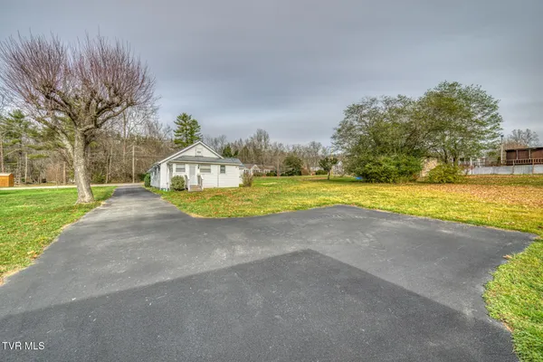 $224,000 | 920 North Church Street, Mountain City, TN 37683