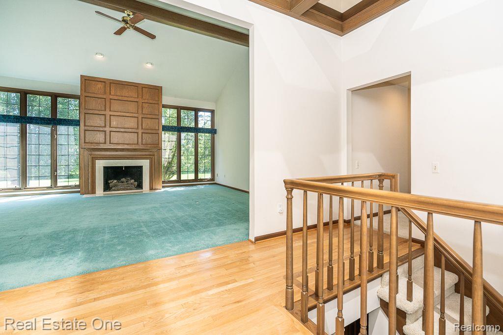 4892 Rivers Edge Drive Troy, MI 48098 - Photo 5 of 58