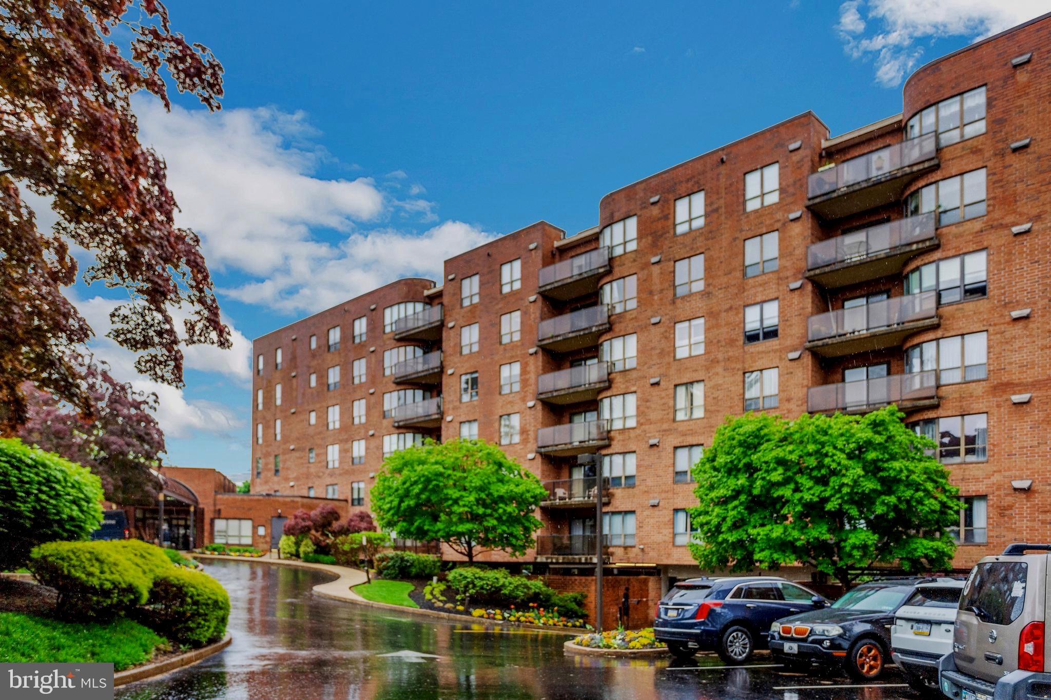 100 Breyer Drive, Unit 4HI, Elkins Park, PA 19027 Compass