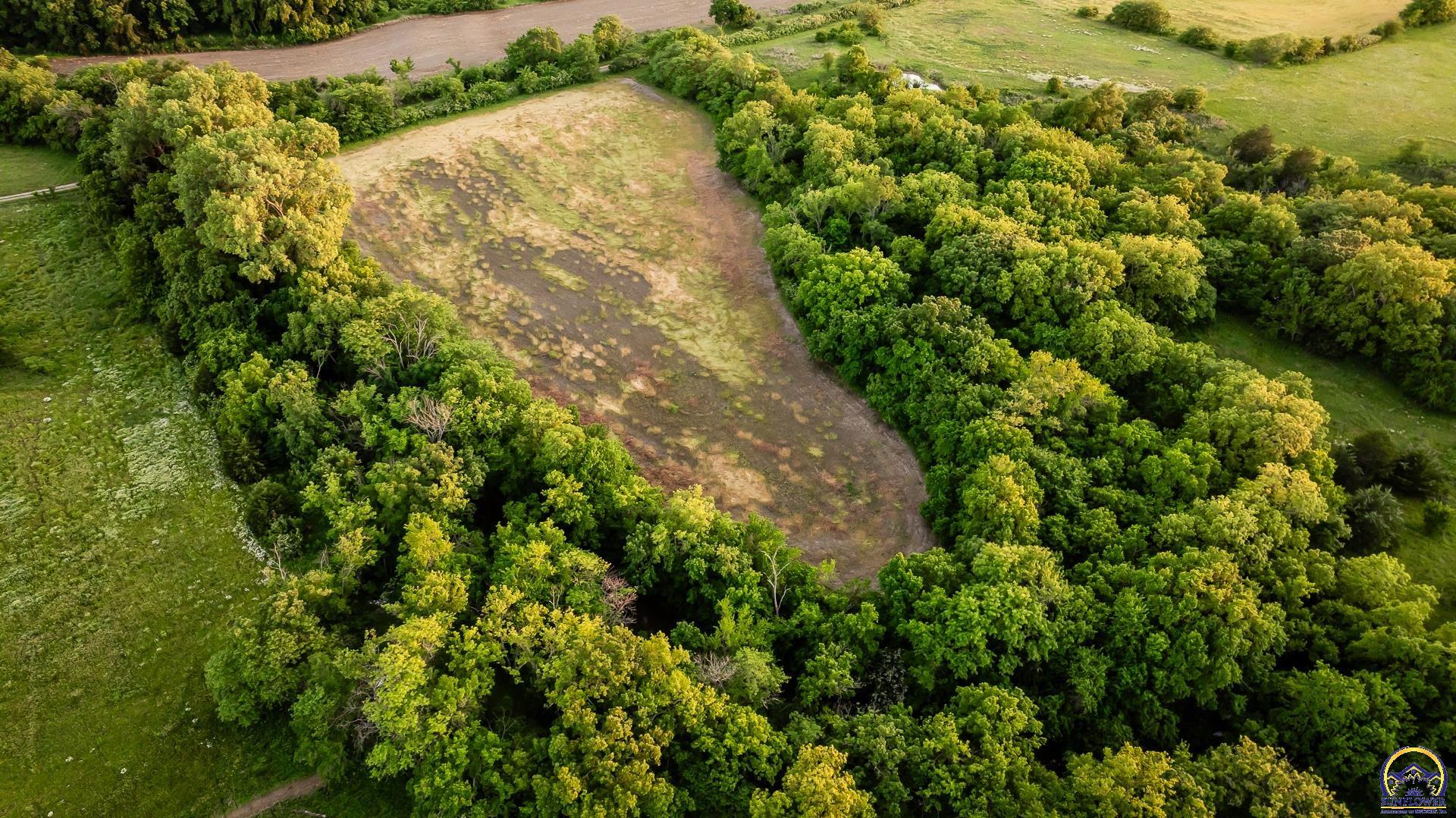 12140 Miller Road Harveyville, KS 66431 - Photo 10 of 99