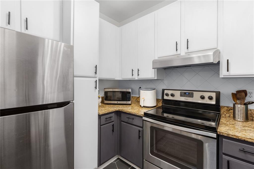 821 Ralph McGill Boulevard Northeast, Unit 2111 Atlanta, GA 30306 - Photo 11 of 47