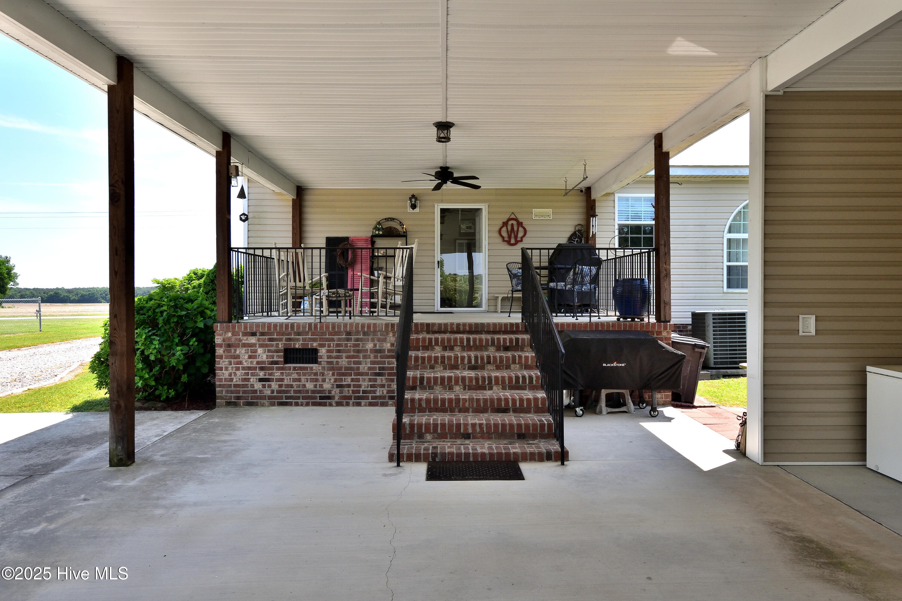 1424 Wood Duck Road Elm City, NC 27822 - Photo 29 of 38 Spacious back porch
