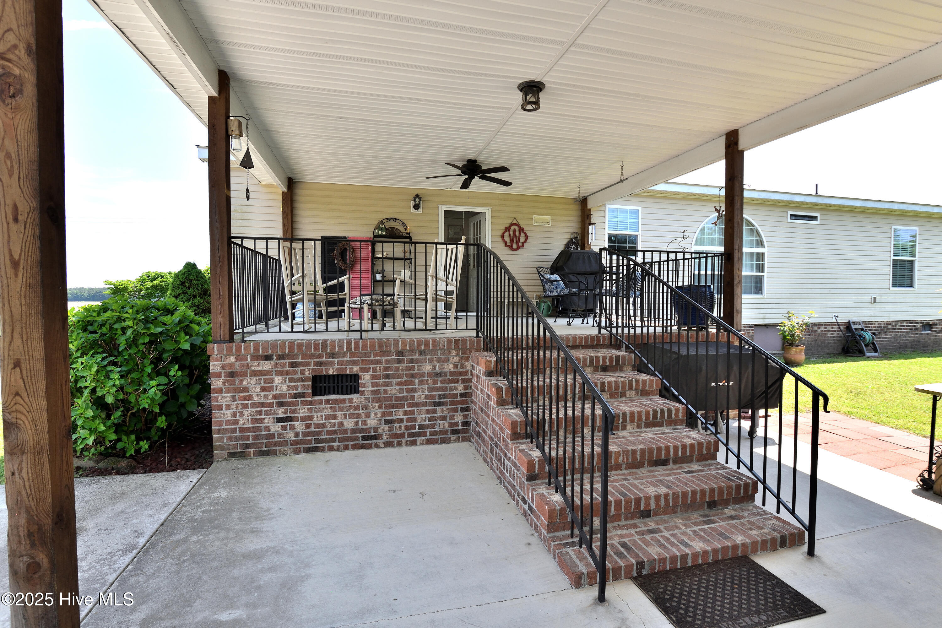 1424 Wood Duck Road Elm City, NC 27822 - Photo 32 of 38 Back porch