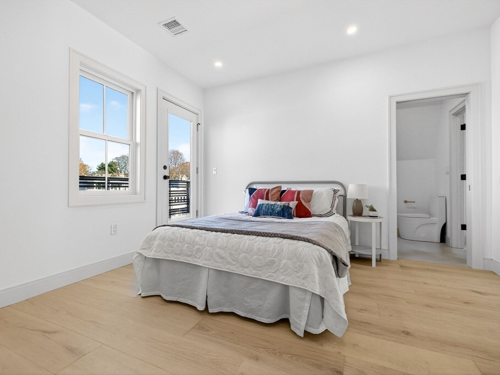 202 Powder House Boulevard, Unit 2 Somerville, MA 02144 - Photo 11 of 30